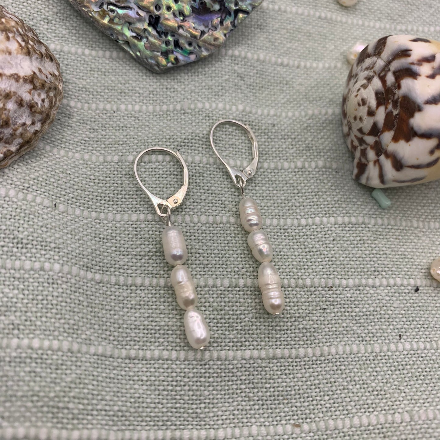Earrings | pretty pearly