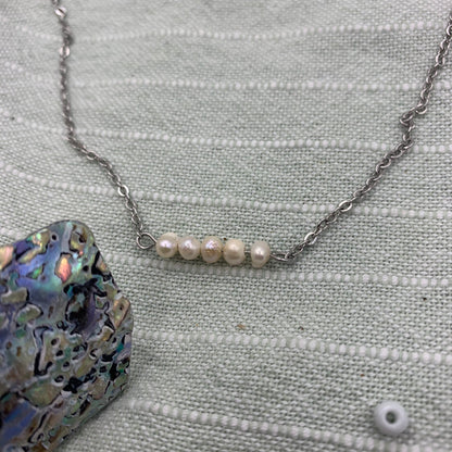 Necklace | pretty pearly
